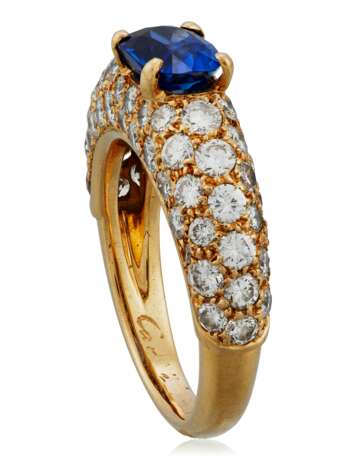 Cartier. CARTIER SAPPHIRE AND DIAMOND RING - фото 3