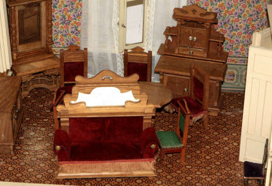 Puppenstube mit Möbel um 1900 - фото 4