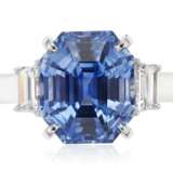 SAPPHIRE AND DIAMOND RING - Foto 1