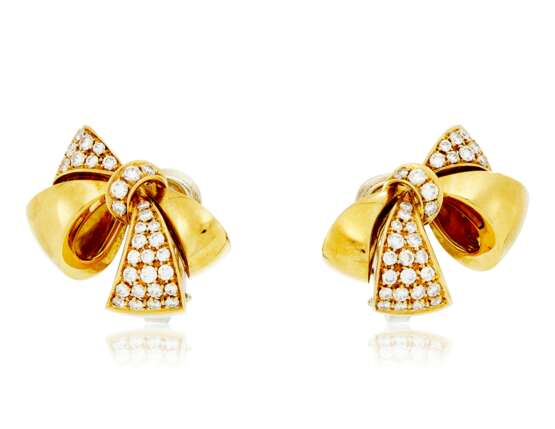 GOLD BOW EARRINGS - photo 1