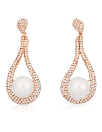 CULTURED PEARL AND DIAMOND EARRINGS - фото 1