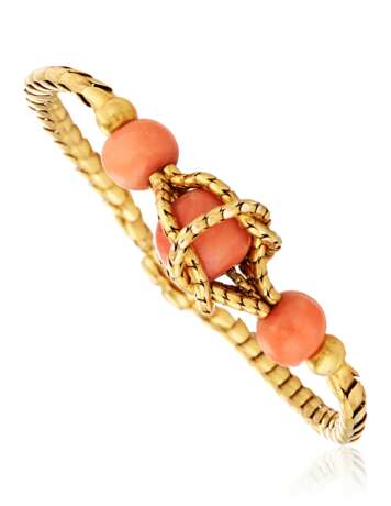 CORAL AND GOLD BRACELET - photo 1