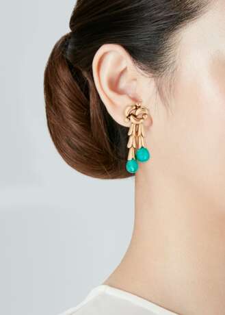 EMERALD AND GOLD EARRINGS - Foto 2