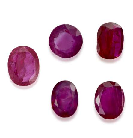 FIVE UNMOUNTED RUBIES - Foto 1