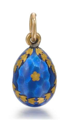 A Fabergé gold and enamel egg pendant, workmaster Karl Bok, St Petersburg, late-19th century/early-20th century - фото 3