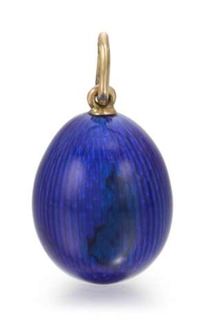 A Fabergé gold and guilloché enamel egg pendant, workmaster August Hollming, St Petersburg, circa 1900 - Foto 2