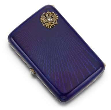 An Imperial Presentation jewelled, gold and guilloché enamel cigarette case, workmaster Carl Blank for Hahn, St Petersburg, circa 1896 - Foto 2