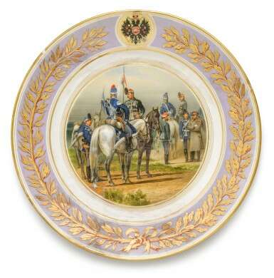Three porcelain military plates, Imperial Porcelain Factory, St Petersburg, period of Alexander II, 1871-1875 - photo 4