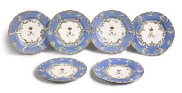Six porcelain dinner plates from the Farm Palace Banquet Service, Imperial Porcelain Manufactory, St Petersburg, period of Nicholas I (1825-1855)