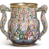 A large and impressive silver-gilt and cloisonné enamel three-handled cup, Feodor Rückert, Moscow, 1899-1908 - фото 2