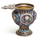 A silver-gilt, cloisonné and pictorial enamel punch set, workmaster Nikolai Alekseev, Moscow, 1893 - Foto 5