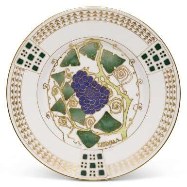 A set of six porcelain dessert plates, Kornilov Brothers Porcelain Factory for Tiffany & Co, St Petersburg, 1900-1917 - photo 4