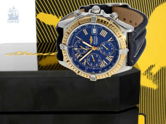 Armbanduhr: feiner Breitling "Crosswind Racing" Chronograph Ref.13055, Sondermodell mit massiver 18K Lünette, Chronometer, Full-Set mit Box & Papieren von 2000 - photo 3