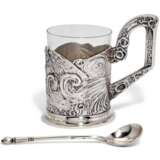 A silver tea glass holder and a spoon, 4th Artel, Moscow, and Grachev Brothers, St Petersburg, 1908-1917 - photo 2