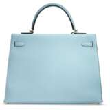 HERMÈS. A BLEU ATOLL EPSOM LEATHER SELLIER KELLY 35 WITH GOLD HARDWARE - photo 3