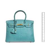 HERMÈS. A MATTE BLEU PAON ALLIGATOR BIRKIN 30 WITH GOLD HARDWARE - photo 6