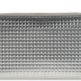 CHANEL. A SILVER PATENT LEATHER WALLET - фото 3