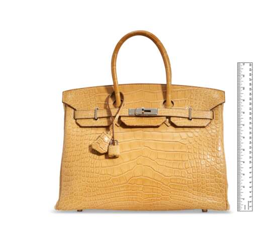 HERMÈS. A MATTE PAILLE ALLIGATOR BIRKIN 35 WITH PALLADIUM HARDWARE - photo 6