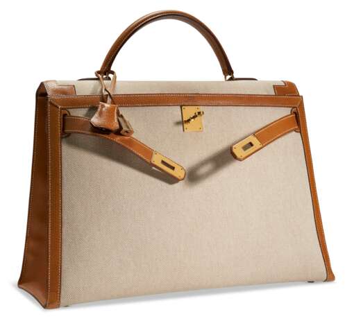 HERMÈS. A TOILE & NATUREL PEAU PORC SELLIER KELLY 40 WITH GOLD HARDWARE - фото 2