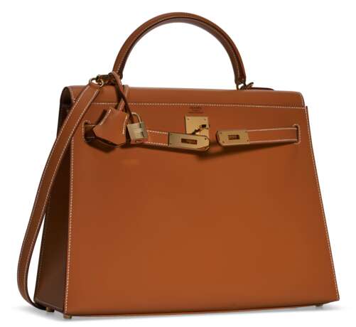 HERMÈS. A NATUREL CHAMONIX LEATHER SELLIER KELLY 32 WITH GOLD HARDWARE - Foto 2