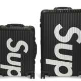 Rimowa X Supreme. A PAIR OF LIMITED EDITION BLACK ALUMINUM SUITCASES - фото 2