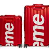 Rimowa X Supreme. A PAIR OF LIMITED EDITION RED ALUMINUM SUITCASES - фото 3