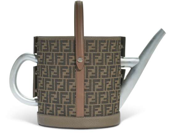 FENDI. A WATERING CAN - photo 3