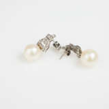 Paar Ohrstecker mit Perlen und Diamantbesatz im Art déco-Stil - фото 3