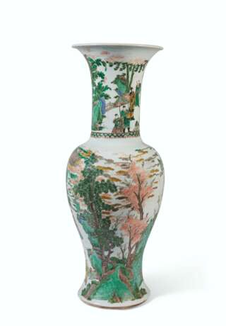 GRAND VASE CORNET EN PORCELAINE DE LA FAMILLE VERTE - Foto 2