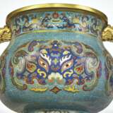 RARE ET IMPORTANT VASE COUVERT ET SA BASE EN EMAUX CLOISONNES, GUI - фото 4