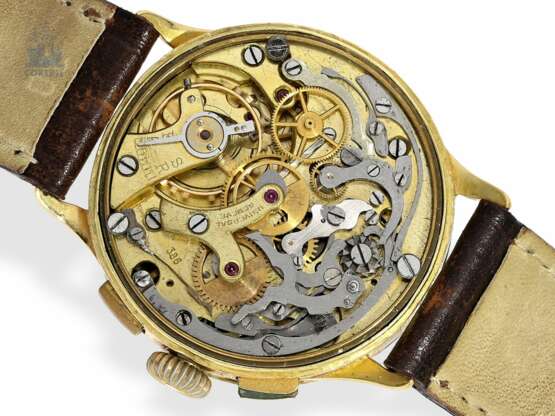 Armbanduhr: seltener, früher, großer Universal Geneve Compur Goldchronograph mit Telemeterschnecke, ca.1940 - photo 1