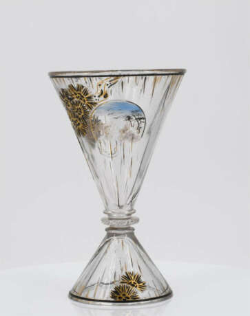 Emile Gallé. Goblet Vase with Chinoiserie Decor - photo 2