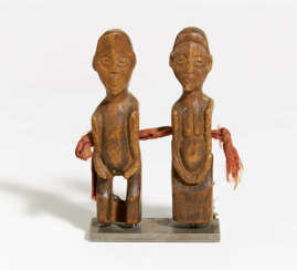 Amulet Figurine Pair