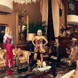 Daniela Rossell. Untitled (Inge and her mother Emma in living room, Mexico City) - фото 1