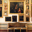 Green Couch with Paintings, Galleria Corsini, Rome - Архив аукционов