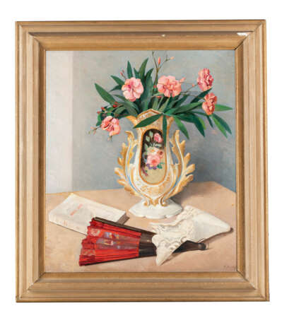 Francesco Trombadori. Composizione con vaso di fiori, ventaglio e libro - Foto 2