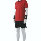 ROGER FEDERER`S CHAMPION OUTFITS - фото 3