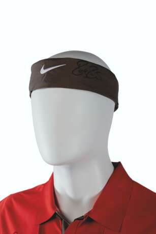 ROGER FEDERER`S CHAMPION OUTFITS - фото 4