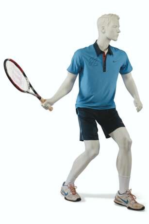ROGER FEDERER`S CHAMPION OUTFIT AND RACKET - фото 1
