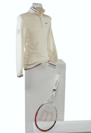 ROGER FEDERER`S CHAMPION CARDIGAN AND RACKET - photo 1