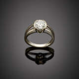 Round brilliant cut ct. 1.80 circa solitaire diamond white gold ring - Foto 1