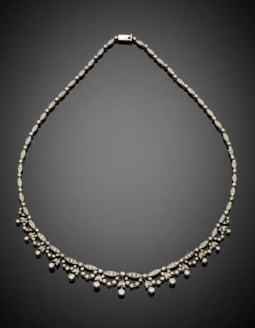 White gold diamond garland necklace - фото 1