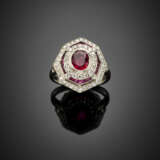 Oval ct. 1.35 circa ruby and diamond platinum ring accented with small calibré rubies - photo 1