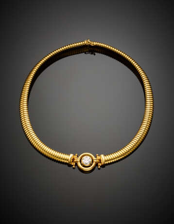 Yellow gold tubogas necklace - фото 2