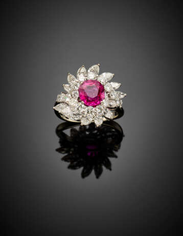 Cushion shape ct. 2.75 circa ruby with marquise and round diamond white gold cluster ring - фото 1