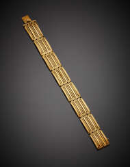 Yellow gold modular bracelet