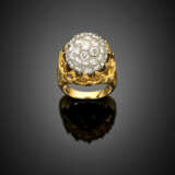 Yellow gold diamond pavé set boule ring - Foto 1