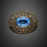 Oval synthetic sapphire silver and gold openwork brooch - Foto 1