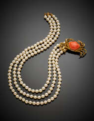 Three strand mm 7.50/8.00 circa cultured pearl necklace with yellow gold diamond and coral crab clasp