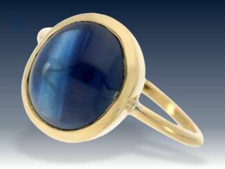 Ring: vintage Goldschmiedering mit hochwertigem Saphir von ca. 5ct